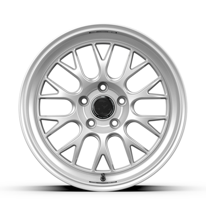 fifteen52 Holeshot RSR 18x9.5 5x120 22mm ET 72.56mm Center Bore Radiant Silver RSHRS-89552+22 RSHRS-89552+22 User 1