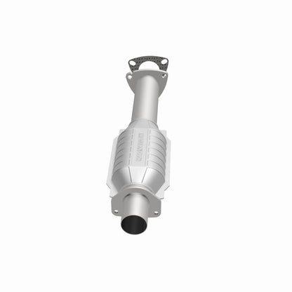 MagnaFlow Standard Grade Federal / EPA Compliant Direct-Fit Catalytic Converter 93483 360 Degree Image Set