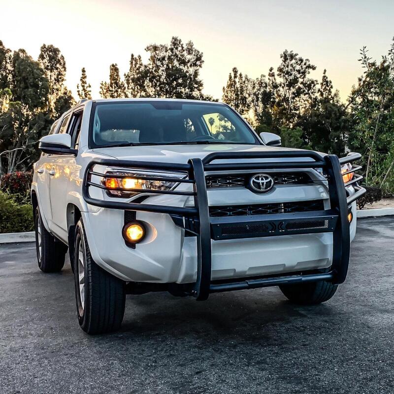 Westin 14-21 Toyota 4Runner (Excl. Limited) Sportsman X Grille Guard - Textured Black 40-33825 40-33825 Photo - Mounted