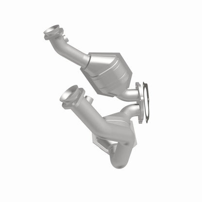 Magnaflow 01-03 Ford Ranger V6 3.0L OEM Grade Direct-Fit Catalytic Converter 23-038 23-038 360 Degree Image Set