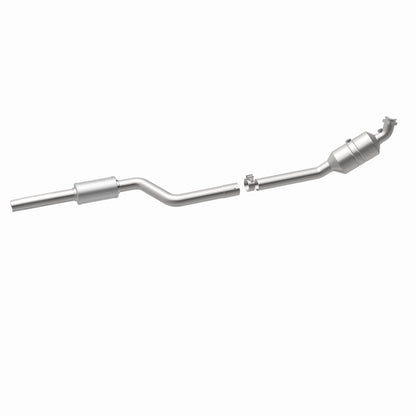 MagnaFlow Mercedes-Benz OEM Grade Federal / EPA Compliant Direct-Fit Catalytic Converter 51919 360 Degree Image Set