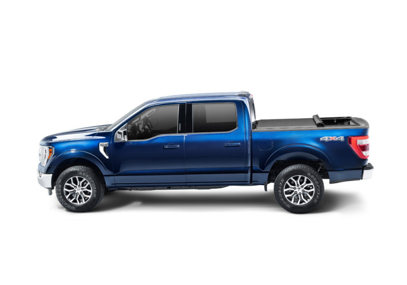 Truxedo Lo Pro 17-19 Ford F-250/F-350/F-450 Super Duty 6'9" Bed 579101 Photo - Mounted
