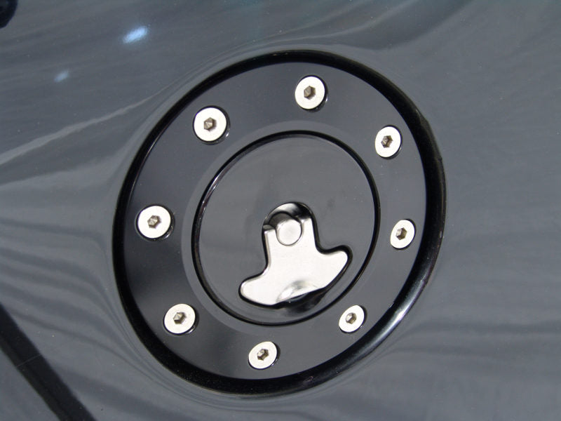Ridetech 66-67 Chevy Nova Locking Gas Cap (Black Anodized) 81000040 81000040 User 2
