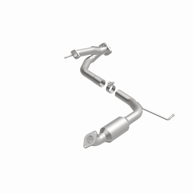 MagnaFlow Toyota Tacoma California Grade CARB Compliant Direct-Fit Catalytic Converter 5592701 360 Degree Image Set