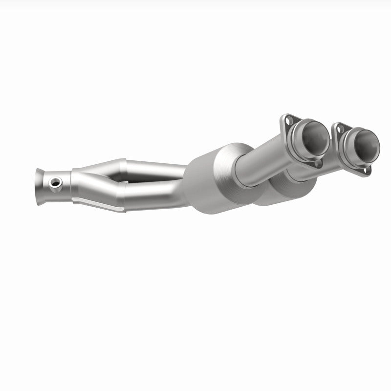 MagnaFlow Jaguar HM Grade Federal / EPA Compliant Direct-Fit Catalytic Converter 24226 360 Degree Image Set