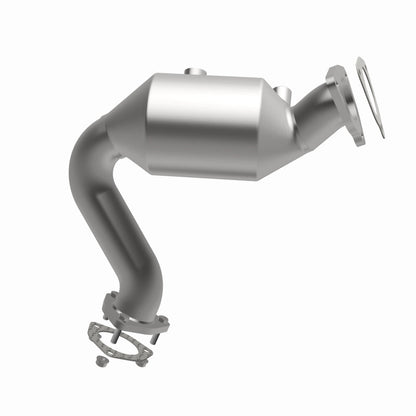 MagnaFlow Audi A8 Quattro OEM Grade Federal / EPA Compliant Direct-Fit Catalytic Converter 21-694 360 Degree Image Set