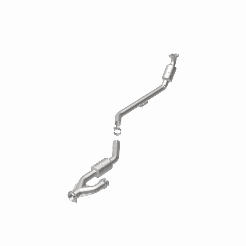 MagnaFlow Mercedes-Benz CLK320 California Grade CARB Compliant Direct-Fit Catalytic Converter 5411582 360 Degree Image Set