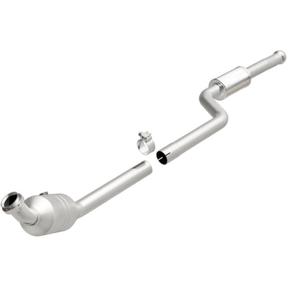 MagnaFlow Mercedes-Benz OEM Grade Federal / EPA Compliant Direct-Fit Catalytic Converter 51916 Photo - Primary