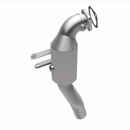 MagnaFlow OEM Grade Federal / EPA Compliant Direct-Fit Catalytic Converter 21-605 360 Degree Image Set