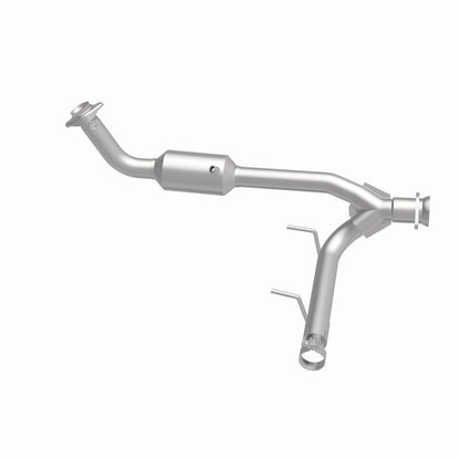 MagnaFlow Lincoln Navigator California Grade CARB Compliant Direct-Fit Catalytic Converter 4451165 360 Degree Image Set