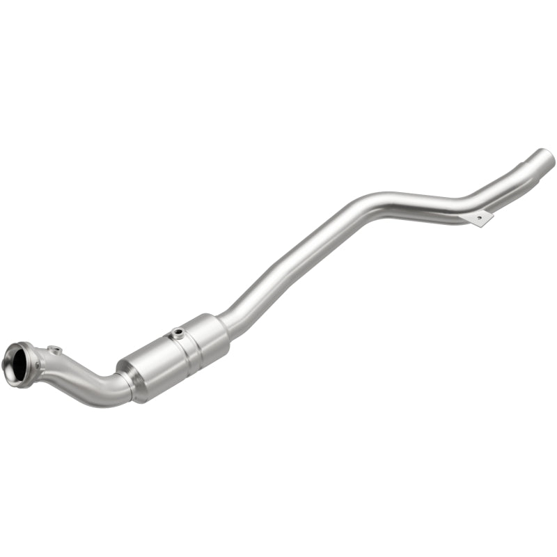 MagnaFlow OEM Grade Federal / EPA Compliant Direct-Fit Catalytic Converter 52100 Photo - Primary