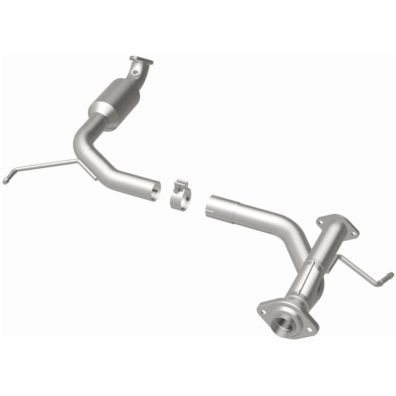 MagnaFlow Toyota Tacoma OEM Grade Federal / EPA Compliant Direct-Fit Catalytic Converter 49701 Photo - out of package