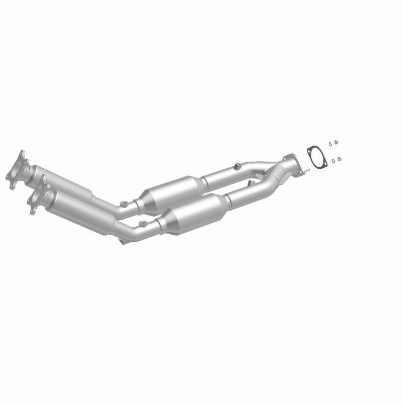 MagnaFlow Volvo S80 HM Grade Federal / EPA Compliant Direct-Fit Catalytic Converter 24156 360 Degree Image Set