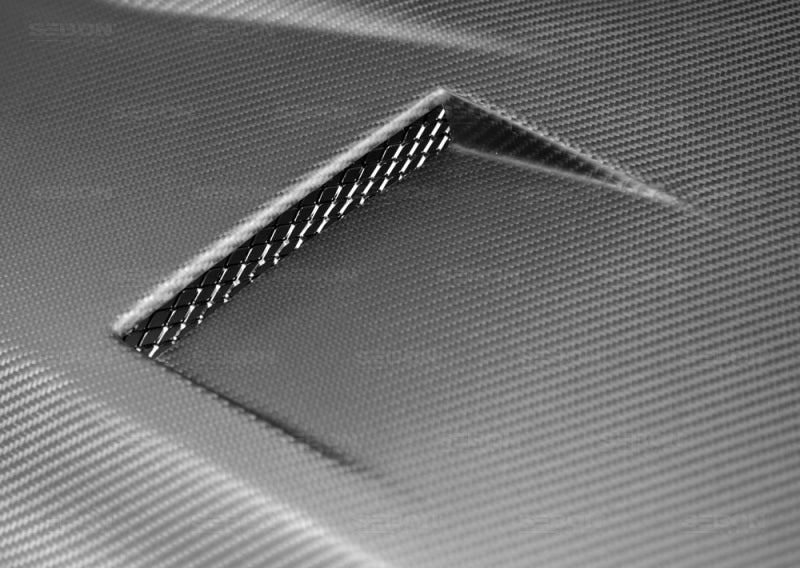 Seibon 09-12 Nissan GTR R35 Carbon Fiber Hood HD0910NSGTR-GTII/HD0910NSGTR-GTII-DRY HD0910NSGTR-GTII-DRY Photo - Primary