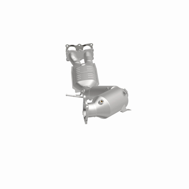 MagnaFlow Volvo OEM Grade Federal / EPA Compliant Direct-Fit Catalytic Converter 21-508 360 Degree Image Set