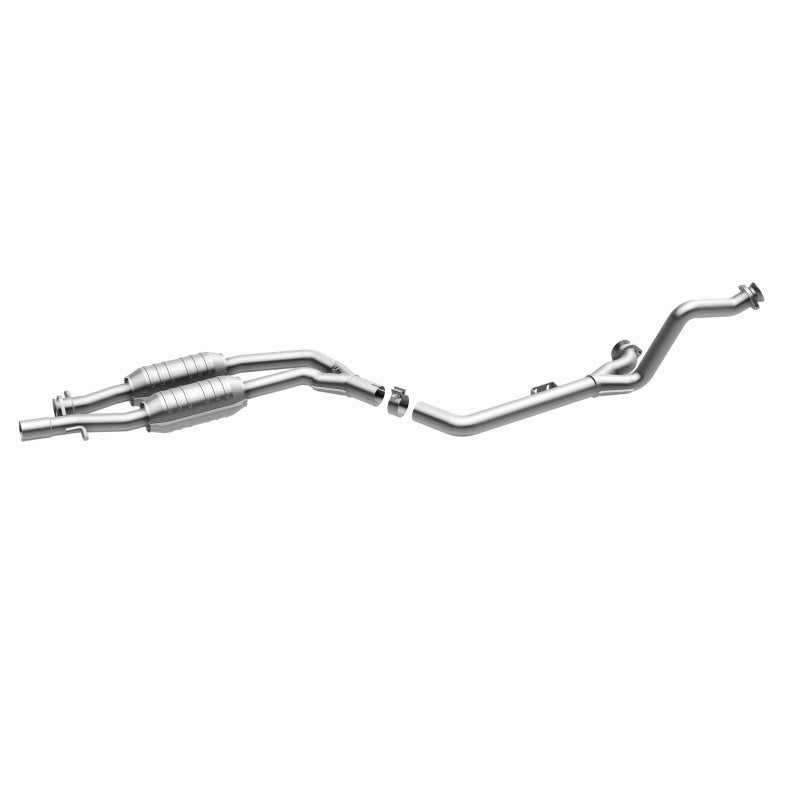 MagnaFlow Mercedes-Benz Standard Grade Federal / EPA Compliant Direct-Fit Catalytic Converter 23573 360 Degree Image Set