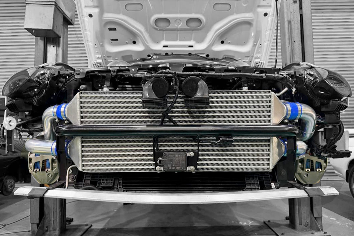 GReddy INTERCOOLER KIT NISSAN Z RZ34 AIR TO AIR TYPE-29 - (12020227 ) 12020228