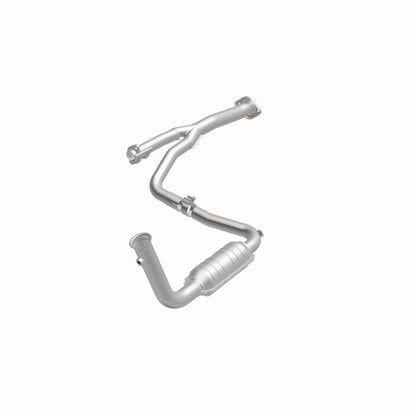 MagnaFlow Jeep Liberty HM Grade Federal / EPA Compliant Direct-Fit Catalytic Converter 93382 360 Degree Image Set