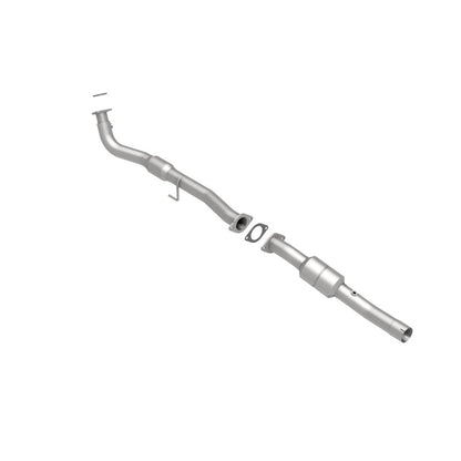 MagnaFlow Chevrolet Silverado 2500 HD OEM Grade Federal / EPA Compliant Direct-Fit Catalytic Converter 51949 360 Degree Image Set