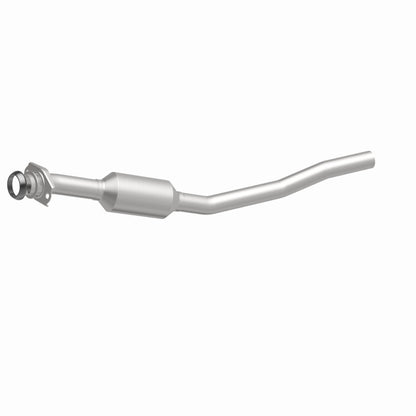 MagnaFlow Standard Grade Federal / EPA Compliant Direct-Fit Catalytic Converter 23275 360 Degree Image Set