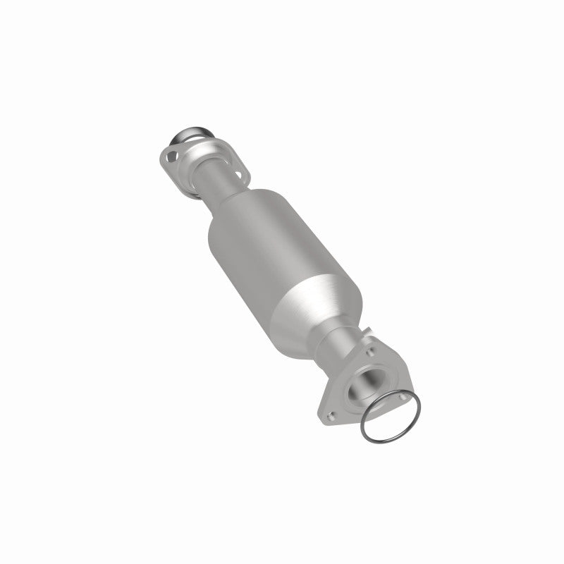 MagnaFlow Honda CR-V OEM Grade Federal / EPA Compliant Direct-Fit Catalytic Converter 51329 360 Degree Image Set