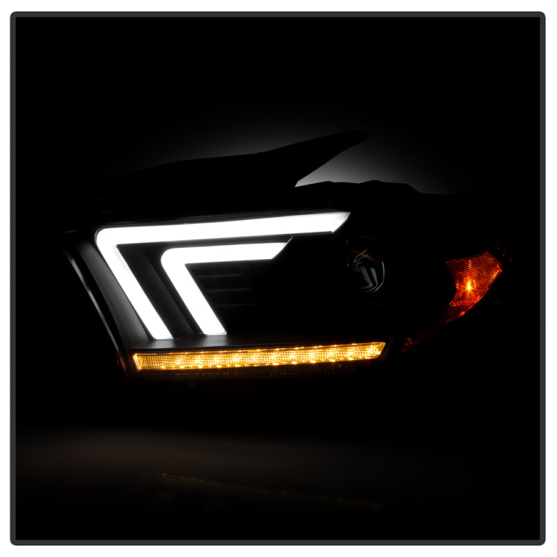SPYDER 11-13 Dodge Durango (HID Model Only) Projector Headlights - Black PRO-YD-DDU11HIDSI-BK 5088680 5088680 User 6