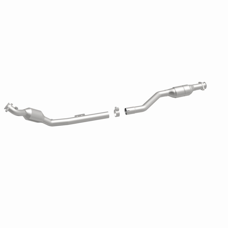 MagnaFlow Mercedes-Benz California Grade CARB Compliant Direct-Fit Catalytic Converter 444304 360 Degree Image Set