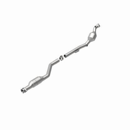 MagnaFlow Mercedes-Benz E430 OEM Grade Federal / EPA Compliant Direct-Fit Catalytic Converter 51628 360 Degree Image Set