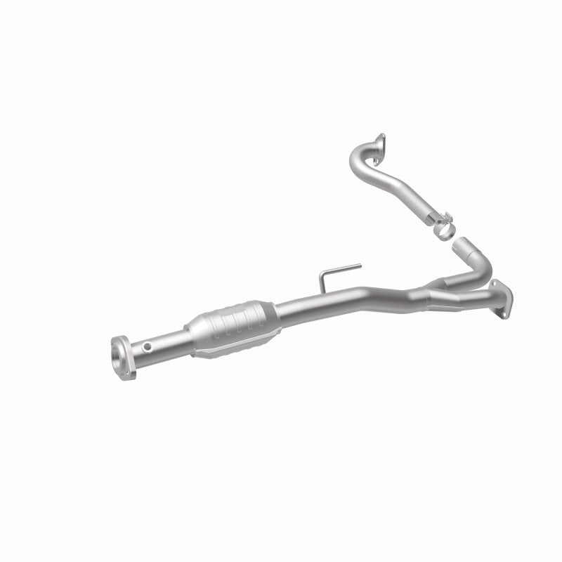 MagnaFlow Jeep Liberty OEM Grade Federal / EPA Compliant Direct-Fit Catalytic Converter 49491 360 Degree Image Set