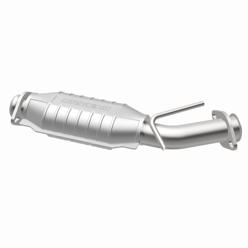 MagnaFlow Standard Grade Federal / EPA Compliant Direct-Fit Catalytic Converter 23365 360 Degree Image Set