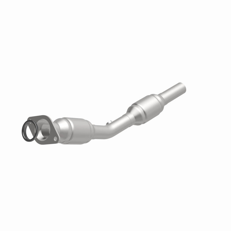 MagnaFlow HM Grade Federal / EPA Compliant Direct-Fit Catalytic Converter 93200 360 Degree Image Set