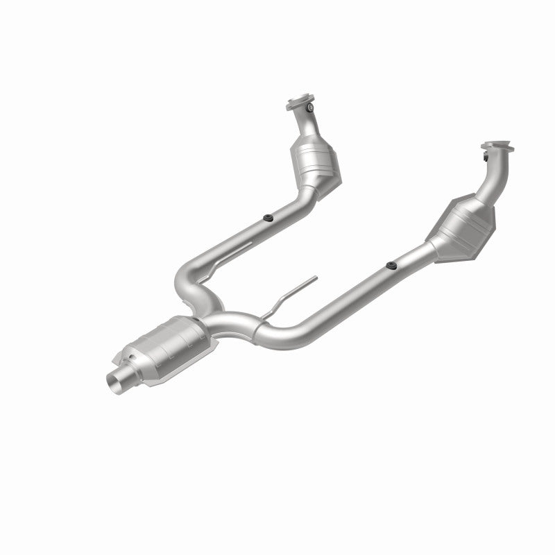 MagnaFlow HM Grade Federal / EPA Compliant Direct-Fit Catalytic Converter 23343 360 Degree Image Set