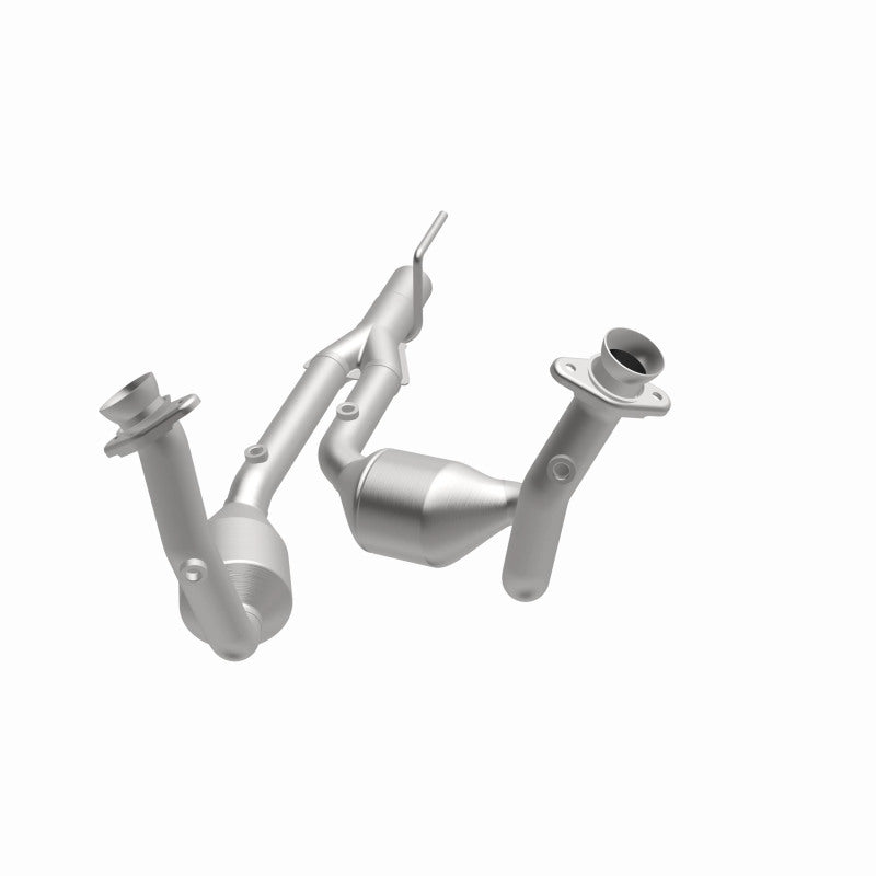 MagnaFlow Jeep Grand Cherokee HM Grade Federal / EPA Compliant Direct-Fit Catalytic Converter 23178 360 Degree Image Set