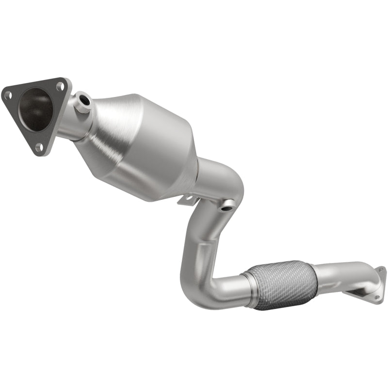 MagnaFlow California Grade CARB Compliant Direct-Fit Catalytic Converter 5582586 Photo - Primary
