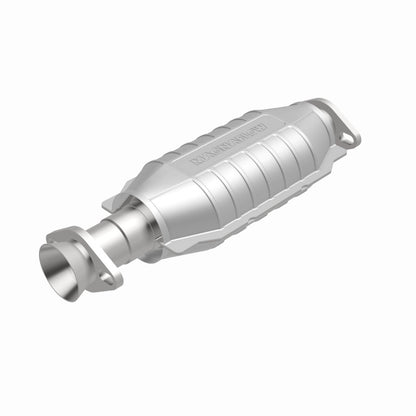 MagnaFlow Mitsubishi Montero HM Grade Federal / EPA Compliant Direct-Fit Catalytic Converter 93286 360 Degree Image Set