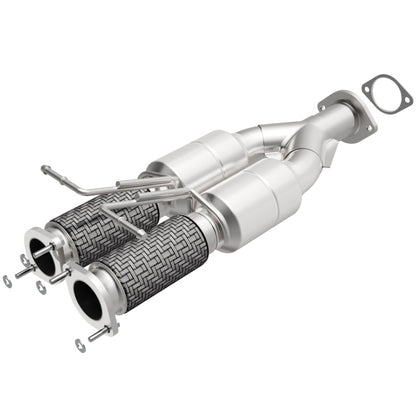 MagnaFlow Volvo XC90 HM Grade Federal / EPA Compliant Direct-Fit Catalytic Converter 24358 Photo - Primary