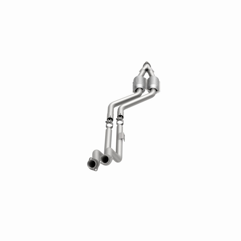 MagnaFlow Mercedes-Benz C220 Standard Grade Federal / EPA Compliant Direct-Fit Catalytic Converter 23578 360 Degree Image Set