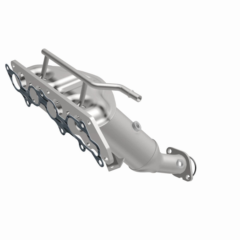 MagnaFlow Ford Focus HM Grade Federal / EPA Compliant Manifold Catalytic Converter 50340 360 Degree Image Set