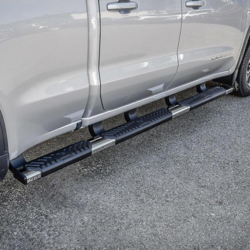 Westin R5 Modular W2W Nerf Step Bars 28-534680 Photo - Mounted