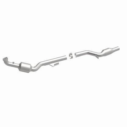 MagnaFlow Mercedes-Benz SLK55 AMG OEM Grade Federal / EPA Compliant Direct-Fit Catalytic Converter 51702 360 Degree Image Set