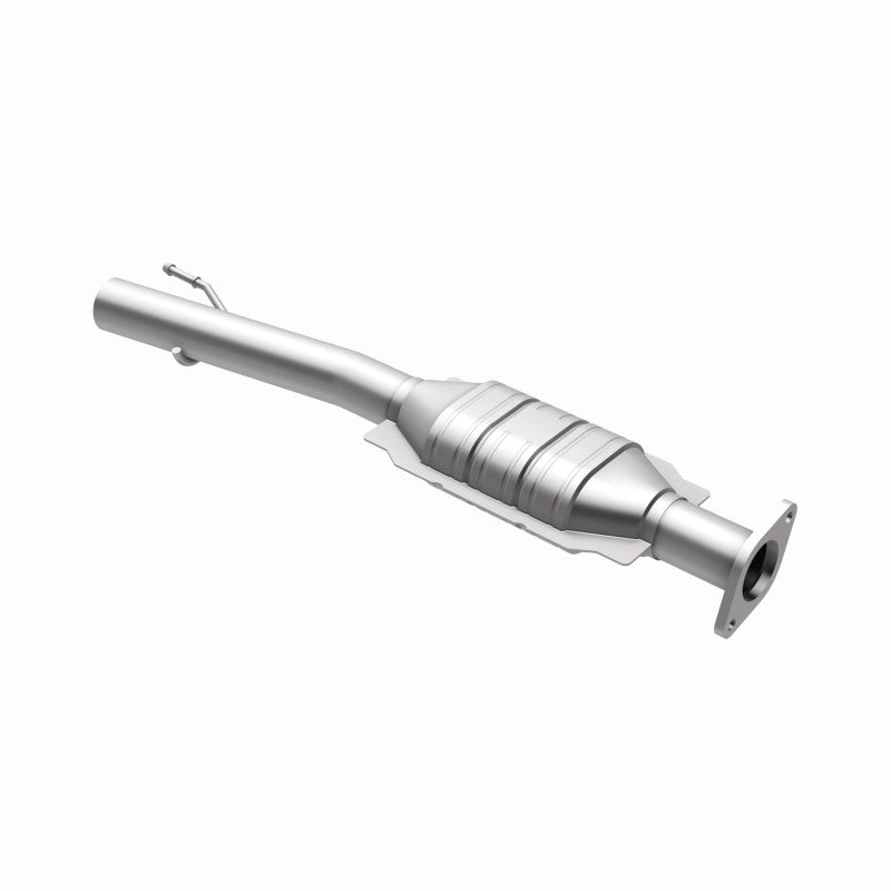 MagnaFlow OEM Grade Federal / EPA Compliant Direct-Fit Catalytic Converter 49663 360 Degree Image Set