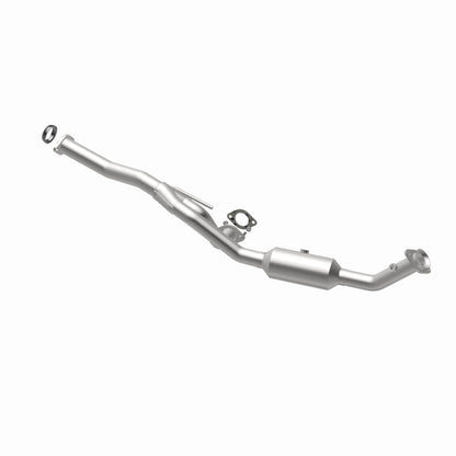 MagnaFlow California Grade CARB Compliant Direct-Fit Catalytic Converter 5561676 360 Degree Image Set
