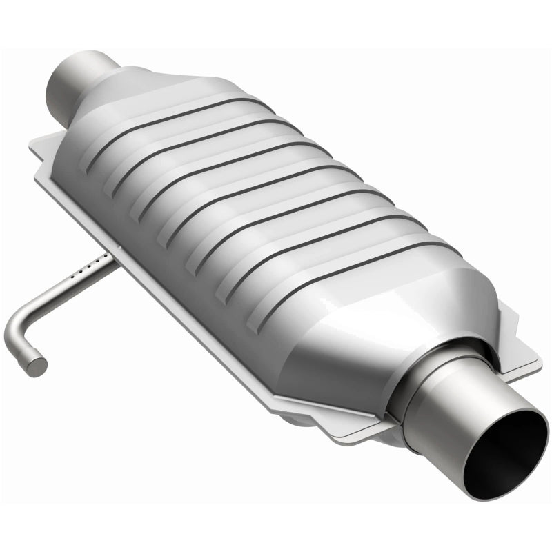 MagnaFlow Standard Grade Federal / EPA Compliant Universal Catalytic Converter 95025 Photo - out of package