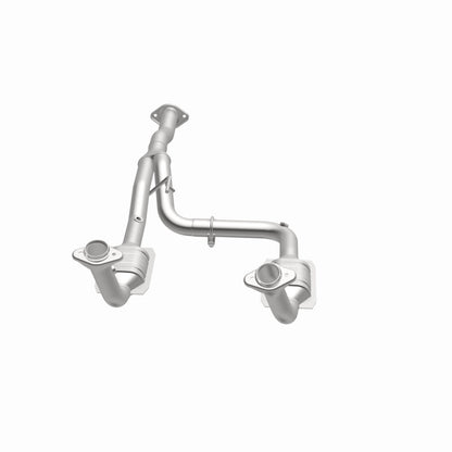 MagnaFlow Jeep Liberty OEM Grade Federal / EPA Compliant Direct-Fit Catalytic Converter 49186 360 Degree Image Set