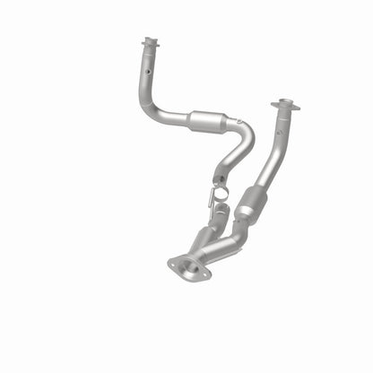 MagnaFlow Jeep Grand Cherokee HM Grade Federal / EPA Compliant Direct-Fit Catalytic Converter 24471 360 Degree Image Set