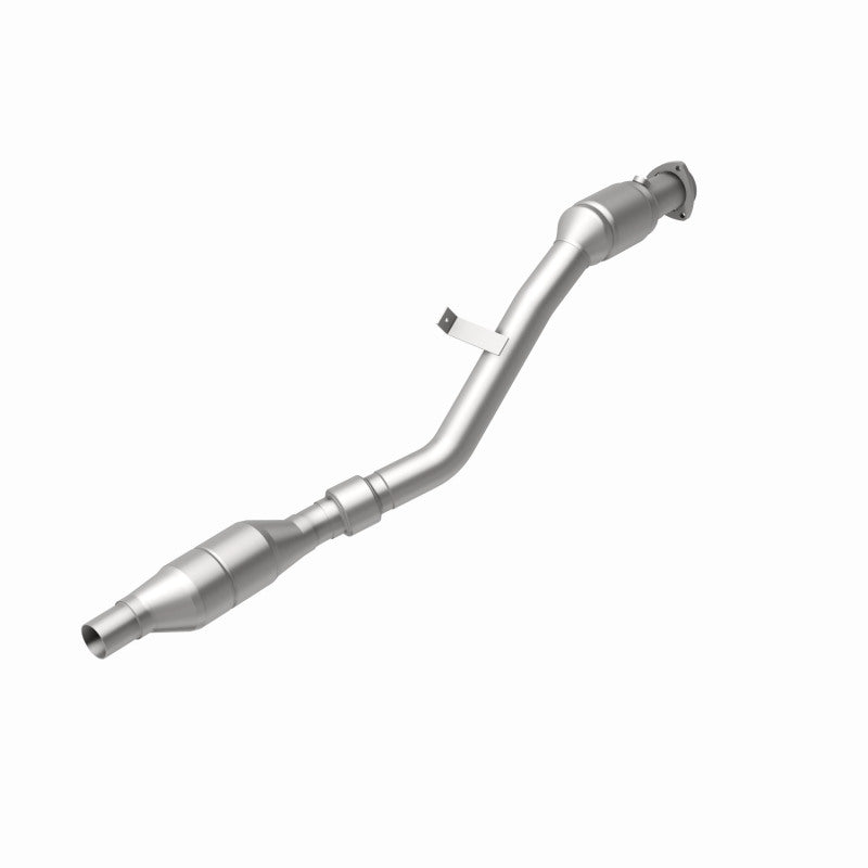 MagnaFlow California Grade CARB Compliant Direct-Fit Catalytic Converter 441096 360 Degree Image Set