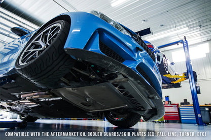 CSF BMW F8X M3/M4/M2C Engine Oil Cooler w/ Rock Guard 8220 8220 Photo - Mounted