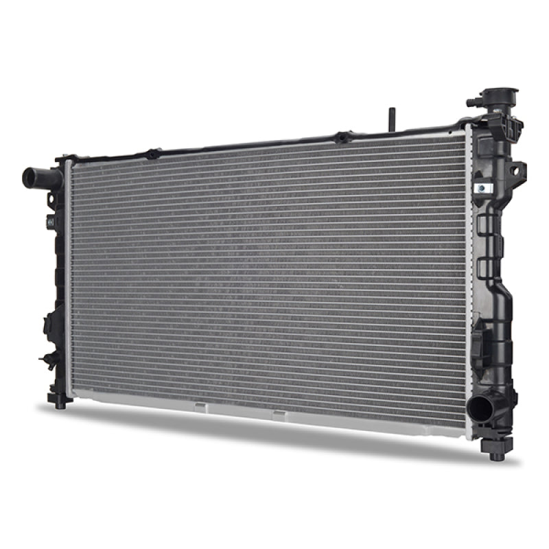 Mishimoto 2005-2007 Chrysler Town & Country Radiator Replacement R2795-MT Photo - Close Up