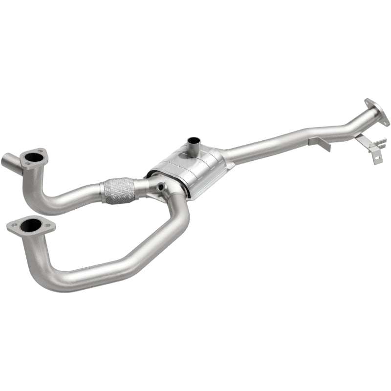 MagnaFlow Subaru Standard Grade Federal / EPA Compliant Direct-Fit Catalytic Converter 23866 Photo - Primary