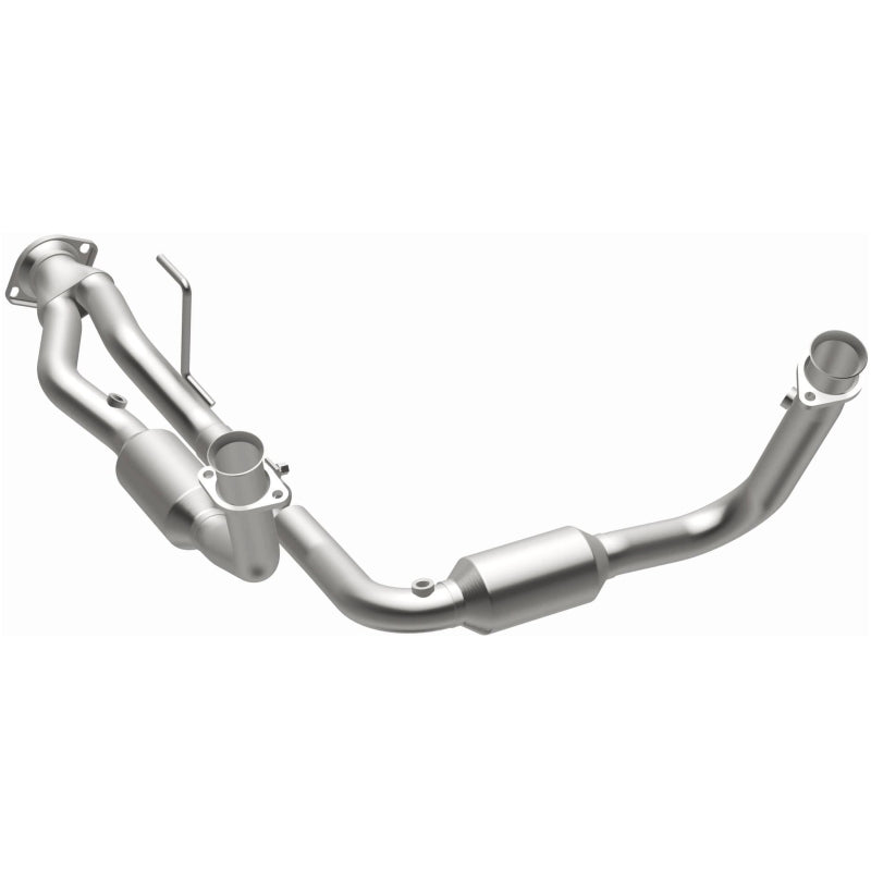 MagnaFlow Jeep HM Grade Federal / EPA Compliant Direct-Fit Catalytic Converter 24473 Photo - out of package